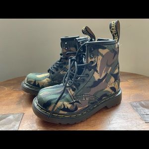 TODDLER DOC MARTEN BOOTS